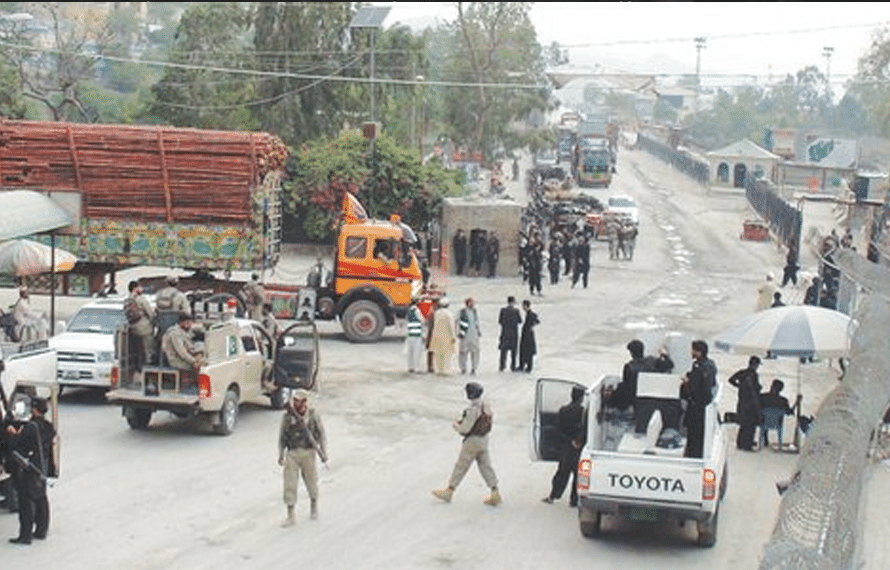 انگوراڈہ بارڈر 21 ماہ سے بند، مقامی معیشت تباہی کا شکار، ہزاروں افراد بے روزگار