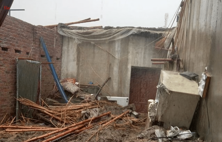 افسوسناک خبر، چارسدہ میں مکان کی چھت گر گئی