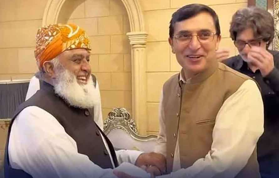 حکومت گرانے کی گونج پر پی ٹی آئی کا مولانا سے رابطہ، دوٹوک جواب مل گیا