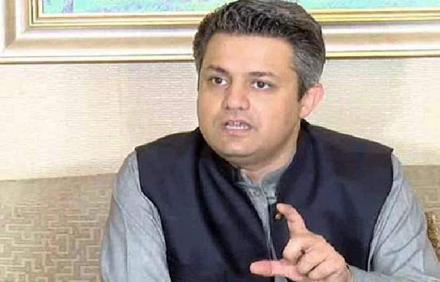 پی ٹی آئی رہنما حماد اظہر کا ممکنہ گرفتاری کیخلاف عدالت سے رجوع کا فیصلہ