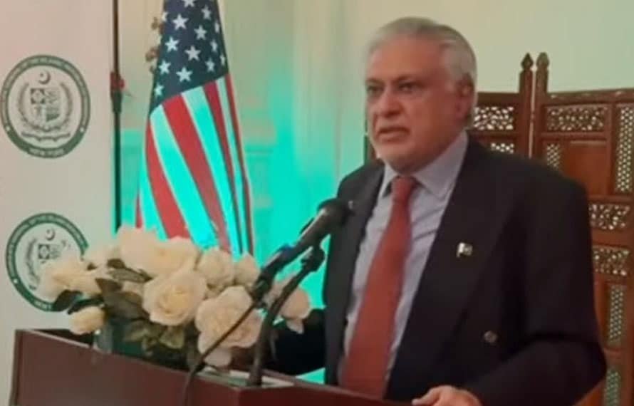 پی ٹی آئی 6 ماہ اور رہتی تو پاکستان دیوالیہ ہو جاتا، ہم نے مشکل فیصلے کر کے ملک کو بچایا،اسحاق ڈار