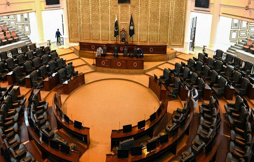 خیبر پختونخوا، سینیٹ کی 11 نشستوں کیلئے پولنگ کا وقت شروع