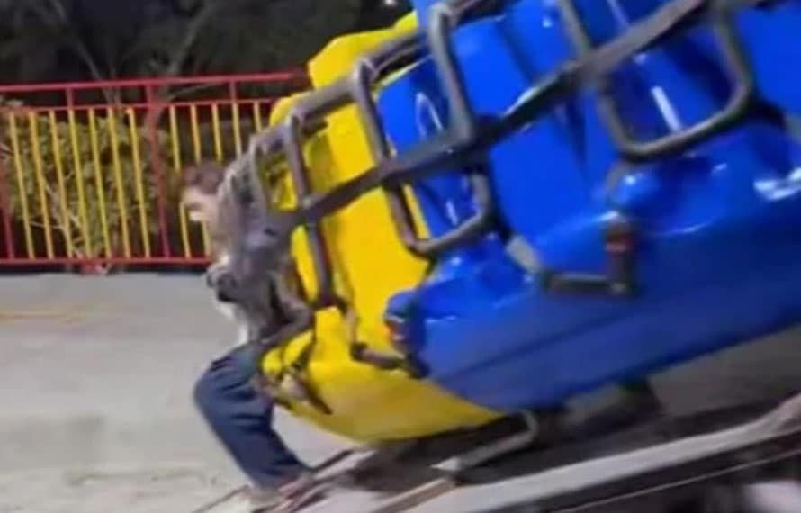 پشاور، حیات آباد پارک میں جھولے کے دوران حادثہ، آپریٹر زخمی