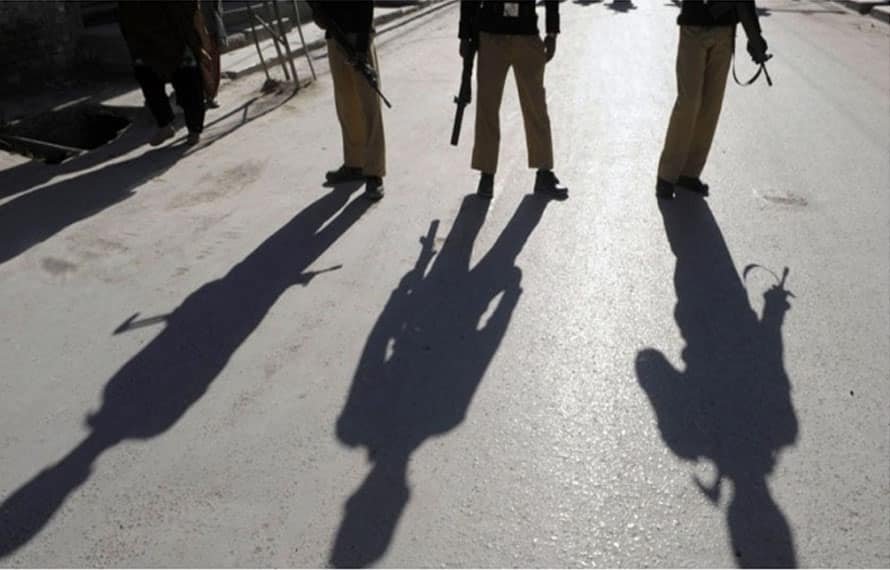 پولیس نظام میں بے نظمی کا خدشہ، ڈیوٹی سے انکار پر خیبر پختونخوا کے 42 اہلکار معطل،تحقیقا ت شروع