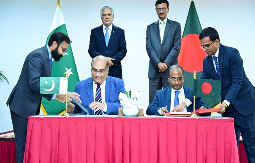 پاکستان اور بنگلہ دیش کے درمیان تعاون کی نئی راہیں، 6 معاہدوں اور مفاہمتی یادداشتوں پر دستخط