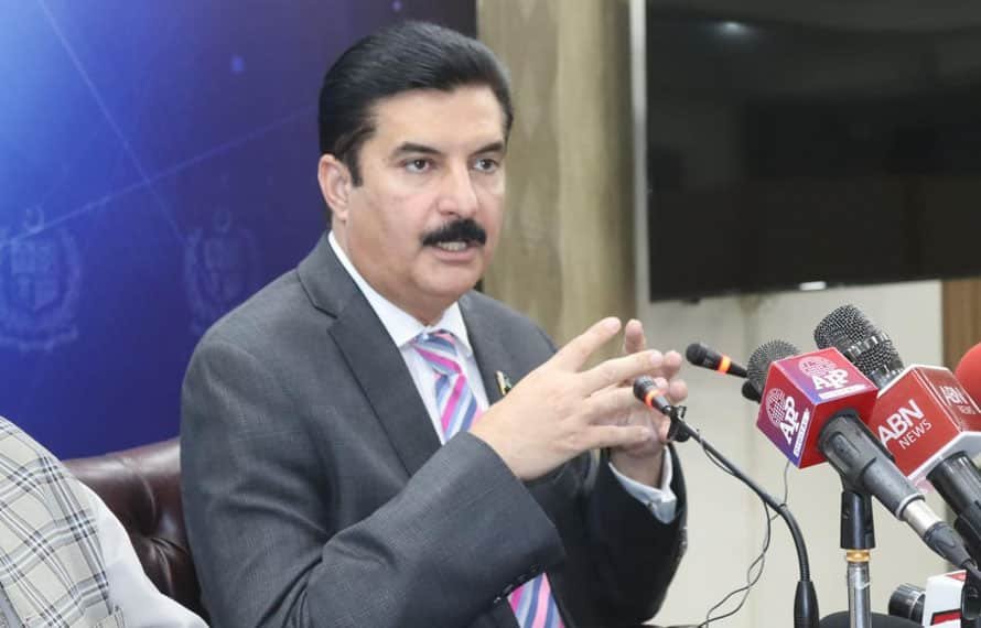 ایوان میں ایک رکن بھی زیادہ ہوا تو خیبرپختونخوا حکومت گرادیں گے، گورنر