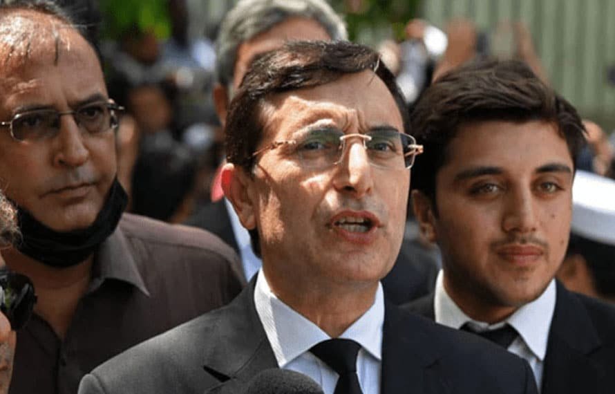 عمر ایوب کو غیر آئینی طریقے سے نکالا گیا، بیرسٹر گوہر کا بڑا قانونی اقدام