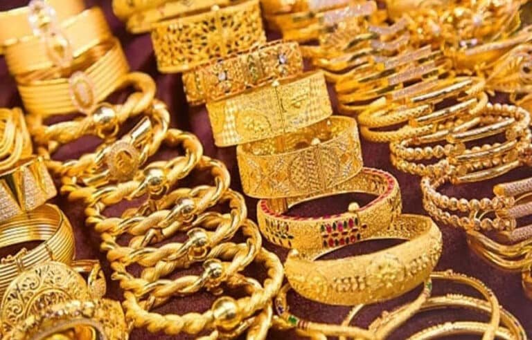 سونا مہنگا یا سستا؟ صرافہ مارکیٹ سے خریداروں کیلئےاہم خبر آگئی