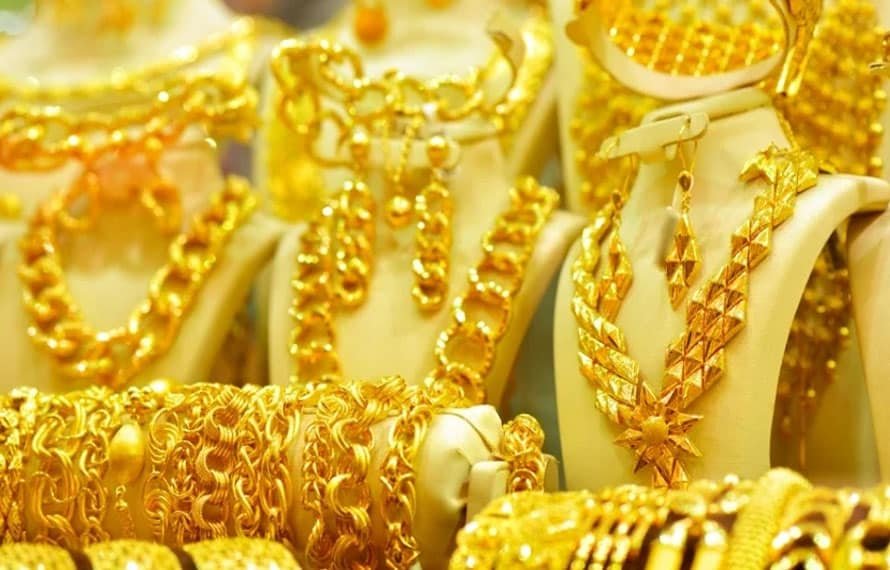تین روزہ مسلسل اضافے کے بعد سونے کی قیمت میں کمی، پاکستان اور عالمی مارکیٹ میں سونا سستا ہو گیا