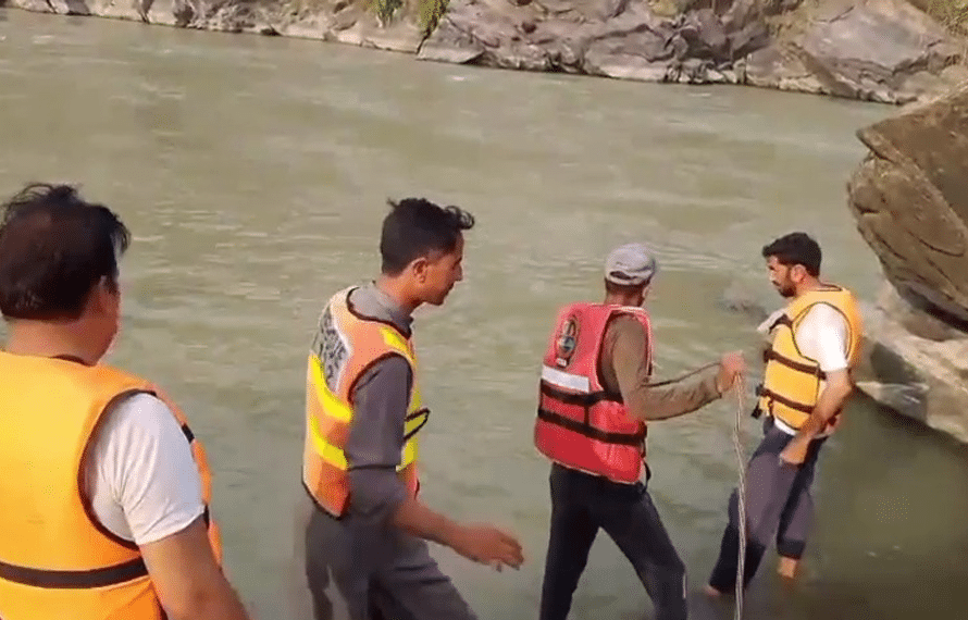 مالاکنڈ، تین بہن بھائی دریا کی بے رحم موجوں کی نذر ہو گئے