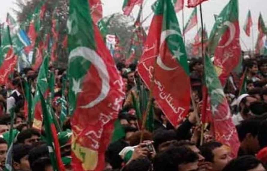 پی ٹی آئی 5 اگست احتجاج پر واضح حکمت عملی بنانے میں ناکام، قیادت تقسیم