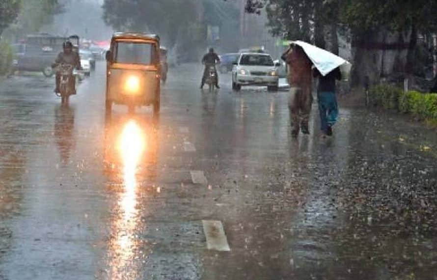 ملک کے مختلف علاقوں میں تیز ہواؤں اور گرج چمک کے ساتھ بارش کی پیشگوئی