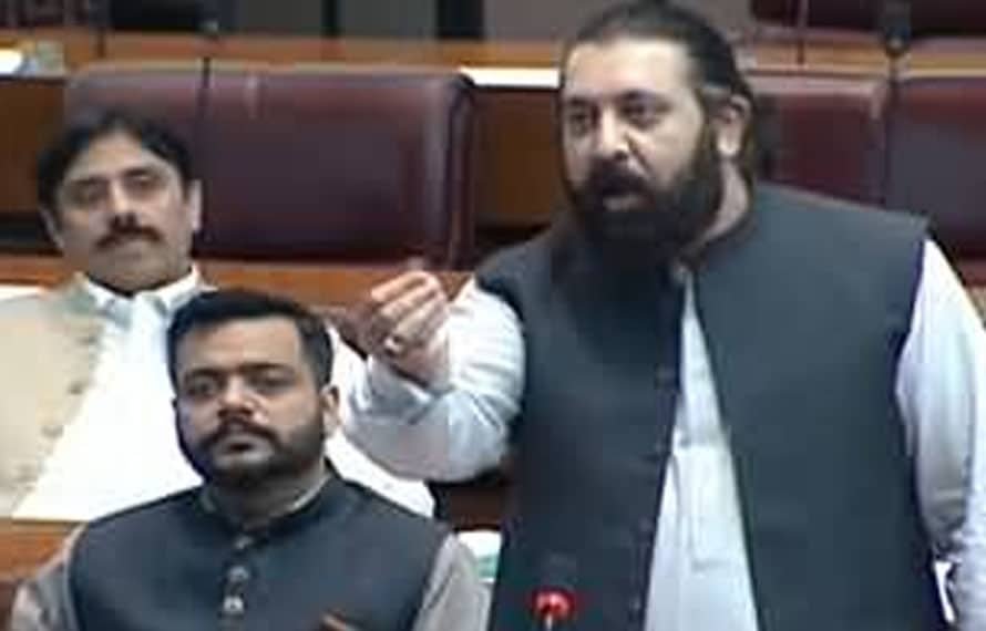 اپوزیشن رکن شیخ وقاص کی رکنیت ختم کرنے کی تحریک آج ایوان میں پیش ہوگی