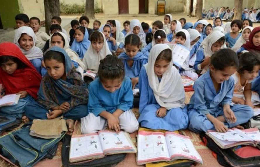 تعلیمی نظام میں بڑی تبدیلی!خیبر پختونخوامیں پرائمری سے مڈل تک سمسٹر سسٹم نافذ ہوگا