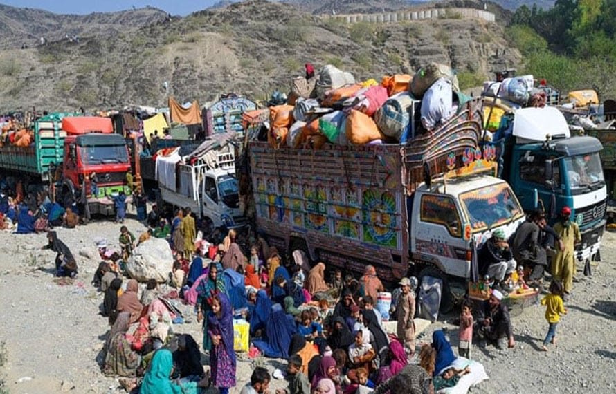 پاکستان کا فیصلہ کن اقدام، افغان شہریوں کو واپسی کا حکم، غیر قانونی افراد کیخلاف آپریشن کا اعلان