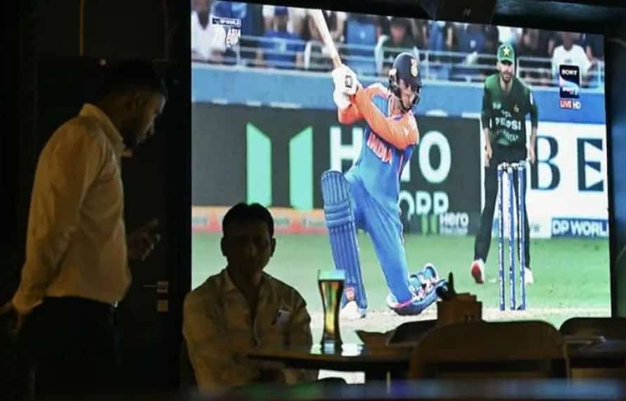 بائیکاٹ کا ڈرامہ ختم!بھارت میں ایشیا کپ فائنل 100 سے زائد سینما گھروں میں دکھائے جانے کا اعلان