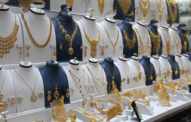 سونے کی قیمت میں زبردست کمی، خریداروں کیلئے بڑی خوشخبری آگئی