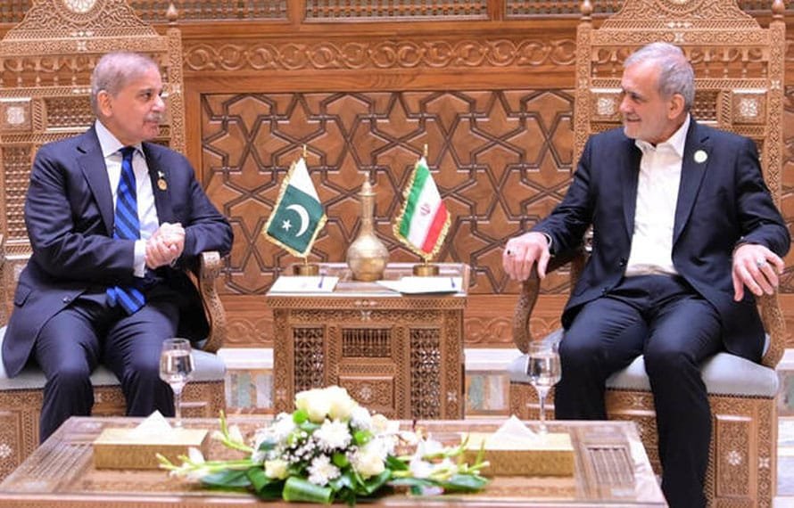 پاکستان اور ایران کا تجارتی حجم 10 ارب ڈالر تک لے جانے پر اتفاق