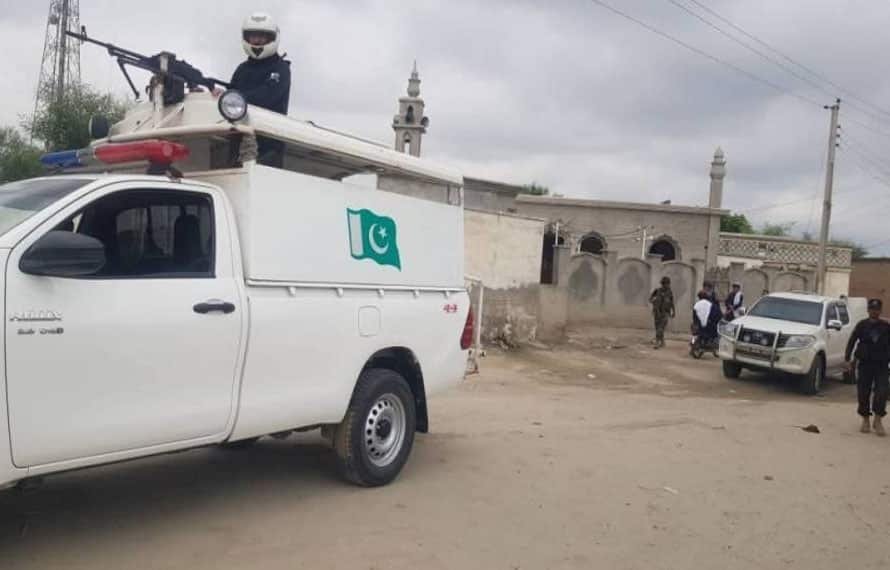 خیبر پختونخوا، پولیس وین پر فائرنگ، ایس ایچ او سمیت 3 اہلکار شہید