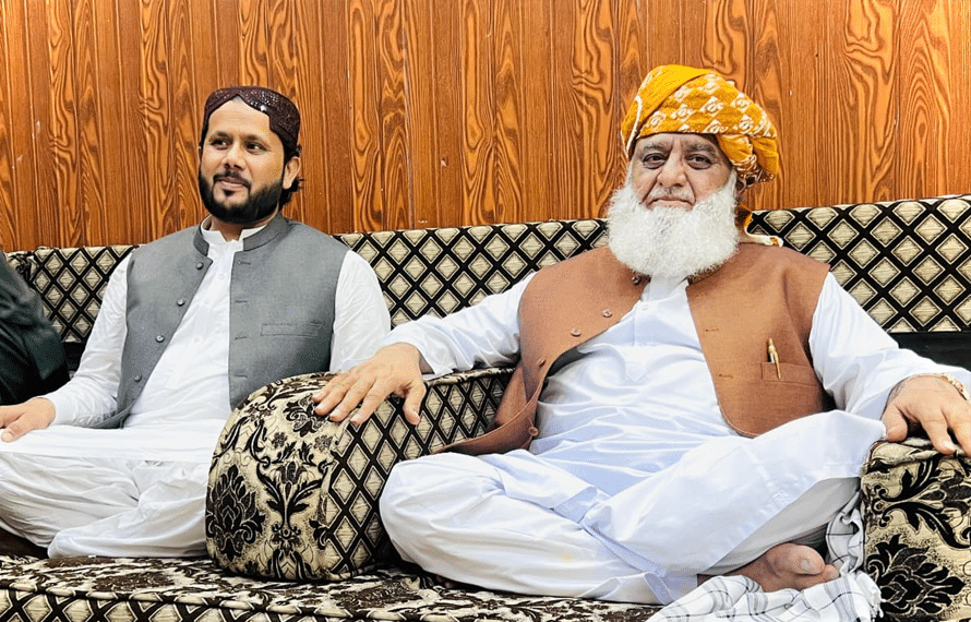 خیبر پختونخوا میں حکومت کا وجود بے معنی ہو چکا ہے، مولانا فضل الرحمان
