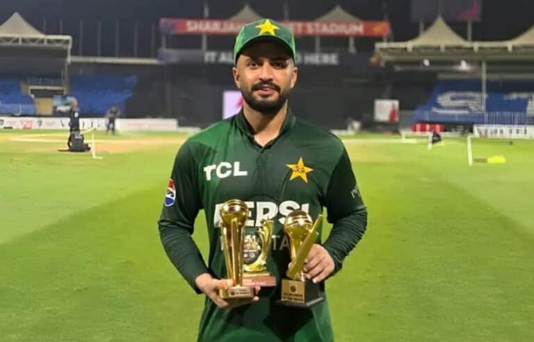 فائنل میں محمد نواز کا راج، افغان بیٹرز کو نچا کر رکھ دیا ، ہیٹ ٹرک کیساتھ سیریز کے ہیرو قرار پائے
