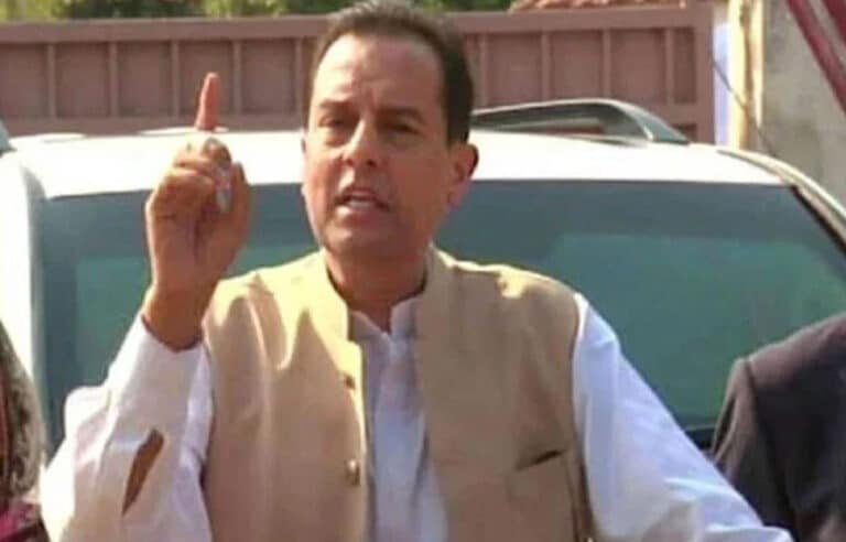علیمہ پر انڈا پھینکنے کی مذمت کرتا ہوں، سیاسی اختلافات میں اخلاقیات نہ بھولیں، کیپٹن (ر) صفدر