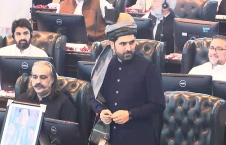 جے یو آئی ف نے نومنتخب وزیراعلیٰ کے انتخاب کا عمل چیلنج کر دیا