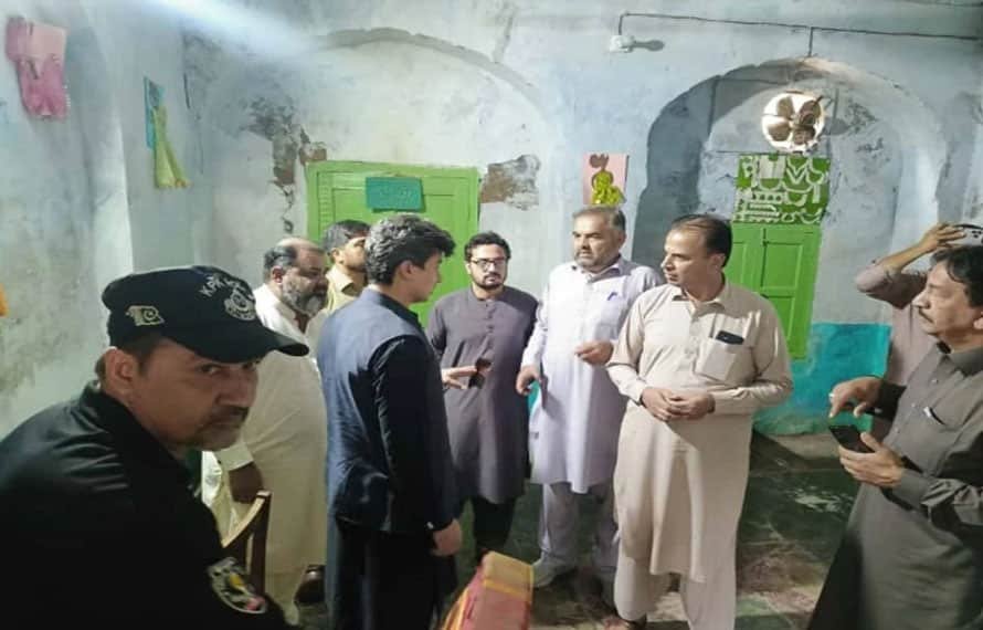 پشاور میں تاریخی دارالمساکین کو خالی کروا لیا گیا؛ محکمہ اوقاف نے عمارت سیل کردی