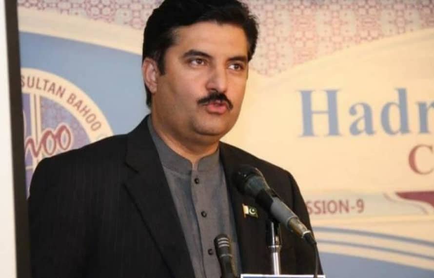 گورنر خیبرپختونخوا علی امین گنڈاپور کے استعفیٰ پر دستخط کئے بغیر اسلام آباد روانہ