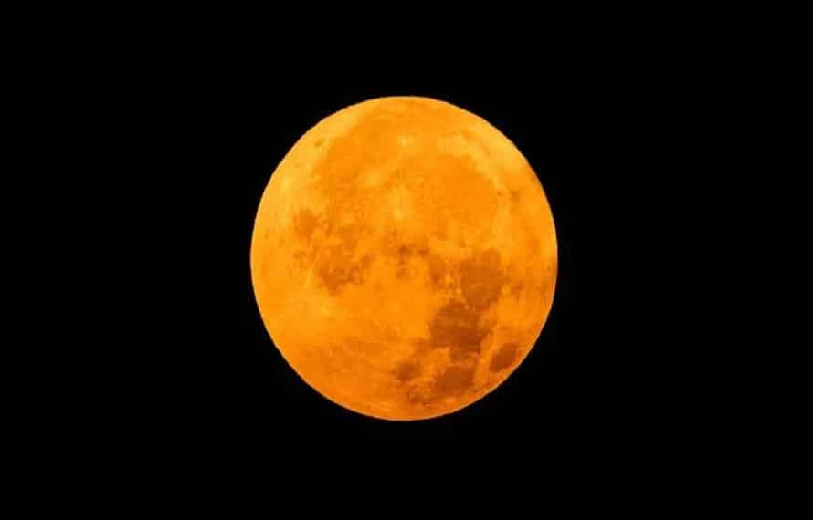 رواں سال کا پہلا سپر مون کب دکھائی دے گا؟جانئے