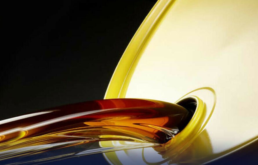 امریکی پابندیوں کے اثرات!عالمی منڈی میں خام تیل کی قیمت میں 4 فیصد اضافہ