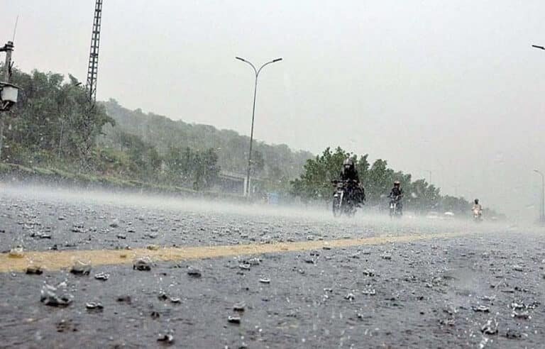 خیبرپختونخوا میں آج سے گرج چمک کے ساتھ بارشوں کے نئے اسپیل کی پیشگوئی