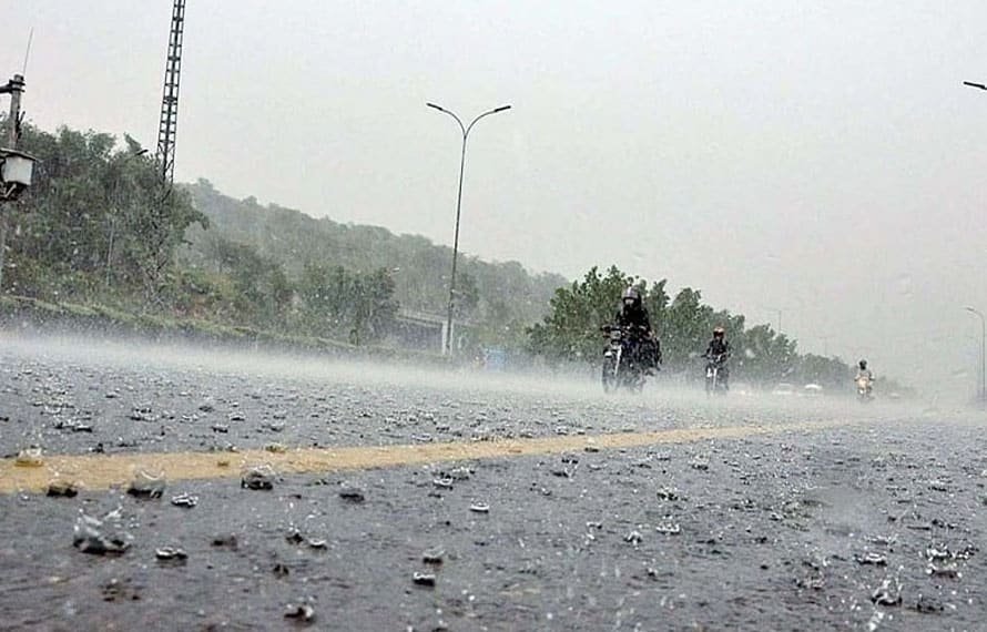 خیبرپختونخوا میں آج سے گرج چمک کے ساتھ بارشوں کے نئے اسپیل کی پیشگوئی