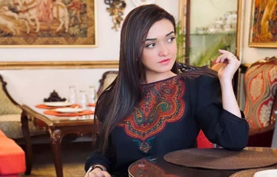 صنم جاوید کے مبینہ اغوا کا مقدمہ پشاور کے تھانہ شرقی میں درج