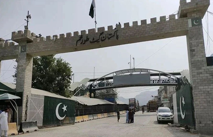 طورخم تجارتی گزرگاہ دوطرفہ تجارت کیلئے 18ویں روز بھی بند