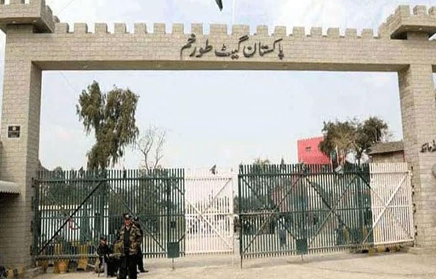طورخم بارڈر پانچ روز سے بند، دوطرفہ تجارت اور آمدورفت معطل