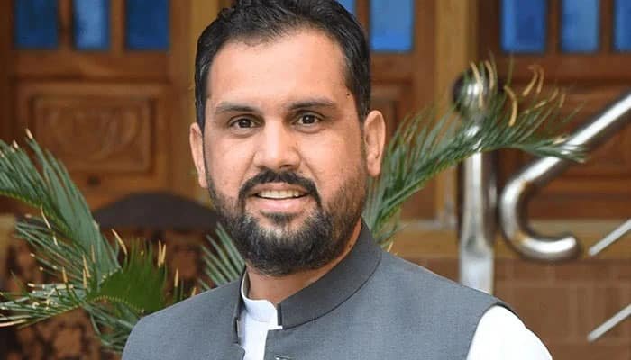 مینا خان آفریدی کا بڑا اقدام!شفافیت اولین ترجیح، ٹانک کی سڑکوں کے ٹینڈر اشتہار کی فوری منسوخی