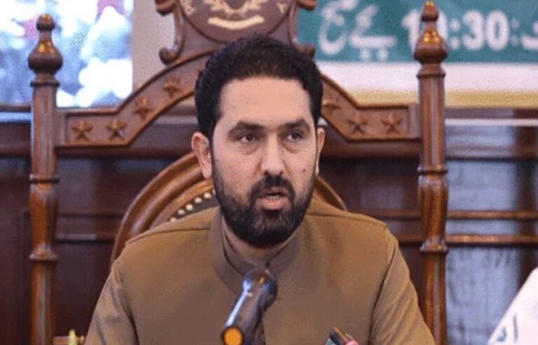 آئینی راستے پر ڈٹے رہتے ہوئے، اپنے لیڈر سے ملنے کا حق کوئی بھی نہیں چھین سکتا، وزیراعلیٰ سہیل آفریدی