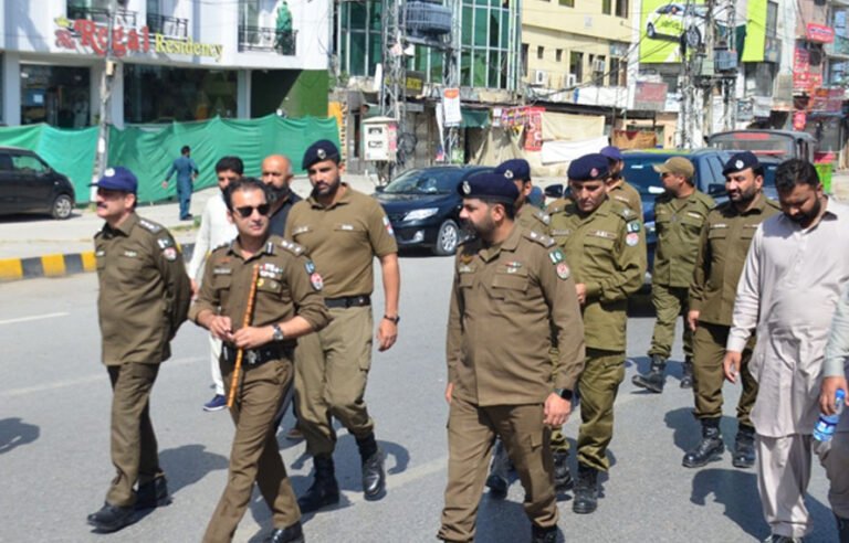 غیرقانونی مقیم غیرملکیوں کیخلاف آپریشن تیز، راولپنڈی میں 216 افغان شہری گرفتار