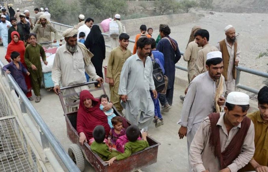 خیبرپختونخوا، افغان مہاجر کیمپس ختم کرنے کے بعد آپریشن میں تیزی