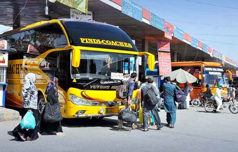 ڈیزل مزید مہنگا، کرایوں میں اضافہ ،مسافروں کی مشکلات بڑھ گئیں
