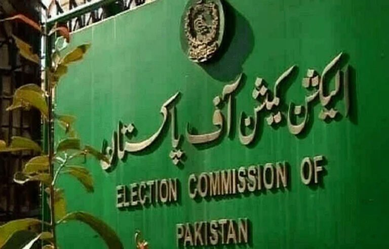 فارن فنڈنگ کیس،پی ٹی آئی نے تاحال 21لاکھ ڈالر کی غیر ملکی فنڈنگ کا حساب نہیں دیا،ملزمان میں عمران خان ، عارف نقوی ودیگر شامل