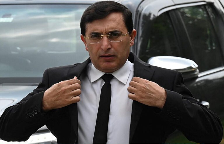27ویں ترمیم میں صوبائی خود مختاری کو چھیڑا گیا تو مسائل پیدا ہونگے، بیرسٹر گوہر