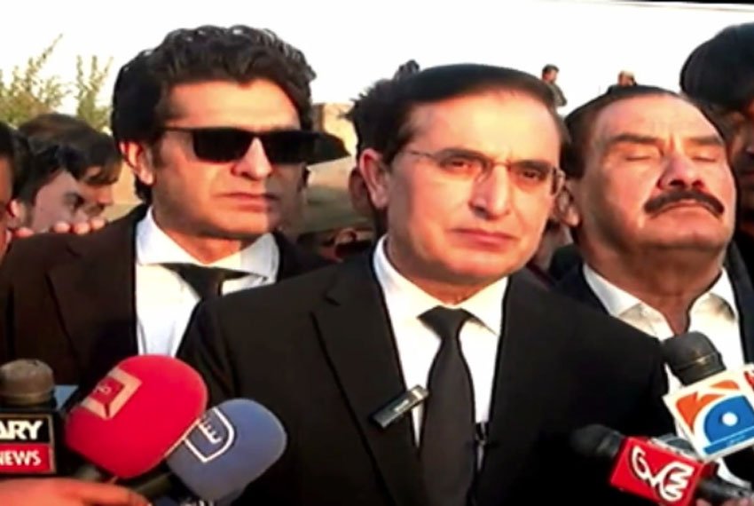 عدالتی حکم کے باوجود ملاقات نہیں کرائی جا رہی، صبر کا پیمانہ لبریز ہو رہا ہے، گوہر علی خان