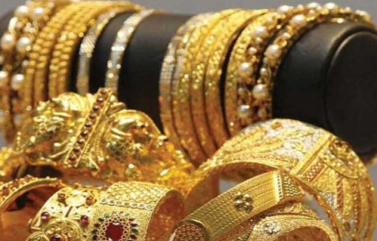 سونے کی قیمت میں آج کمی ریکارڈ، فی تولہ کتنے کا ہوگیا؟جانئے