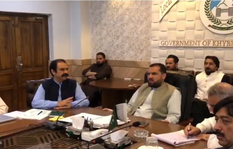 بلدیاتی نظام میں شفافیت اور کارکردگی کے فروغ کیلئے وزیر بلدیات کی زیر صدارت اجلاس میں اہم فیصلے