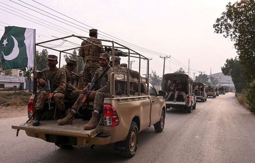 خیبر پختونخوا میں سکیورٹی فورسز کی کارروائیاں، 23 خارجی ہلاک