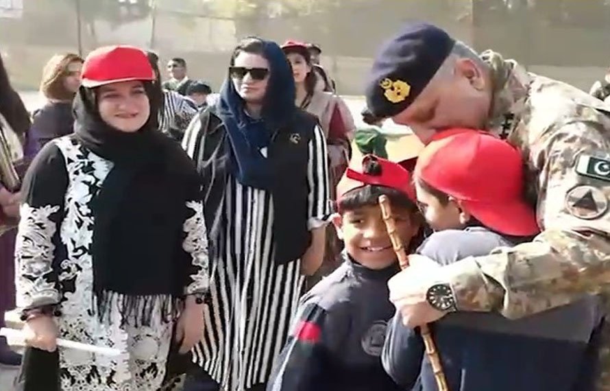 پاک فوج کے زیر اہتمام امید اسپیشل اسکول میں سالانہ سپورٹس گالا، خصوصی بچوں کی شرکت