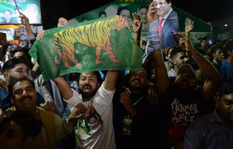 ملک کے 13 حلقوں میں ضمنی انتخابات، ن لیگ نے میدان مار لیا، 12 نشستوں پر کامیابی
