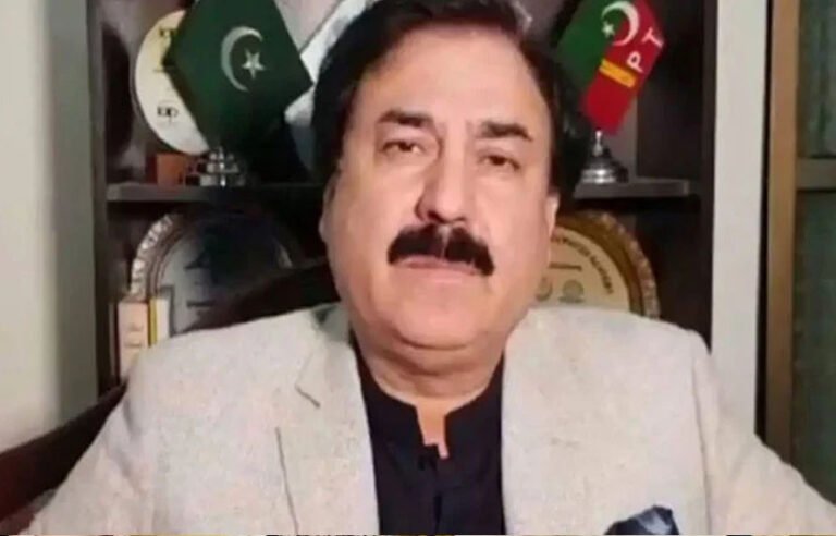 نواز شریف کی پارٹی کو اقتدار میں لانیوالوں کا بھی احتساب ہونا چاہیے، شوکت یوسفزئی